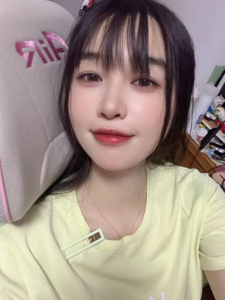 Profile picture 4