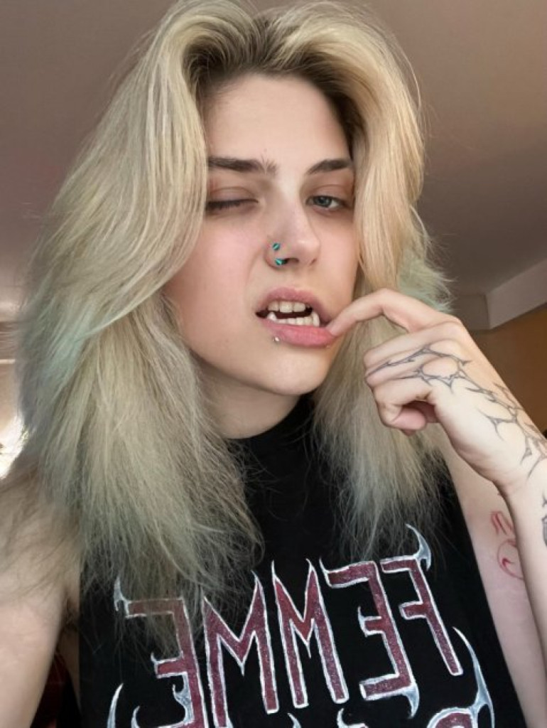 Profile picture 1