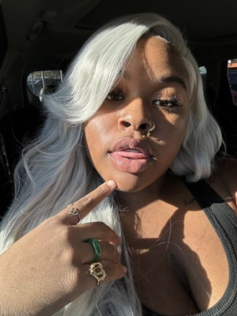 Profile picture 4