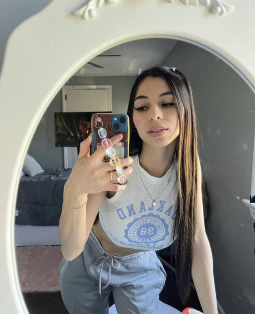 Profile picture 1